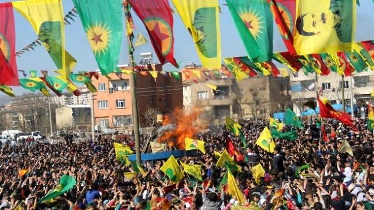 Patnos\'ta Nevruz Kutlaması