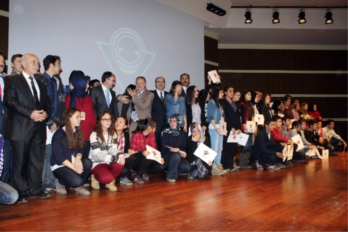 45. Tübitak Ortaöğretim Öğrencileri Arası Araştırma Projeleri Yarışması Ödül Töreni Yapıldı