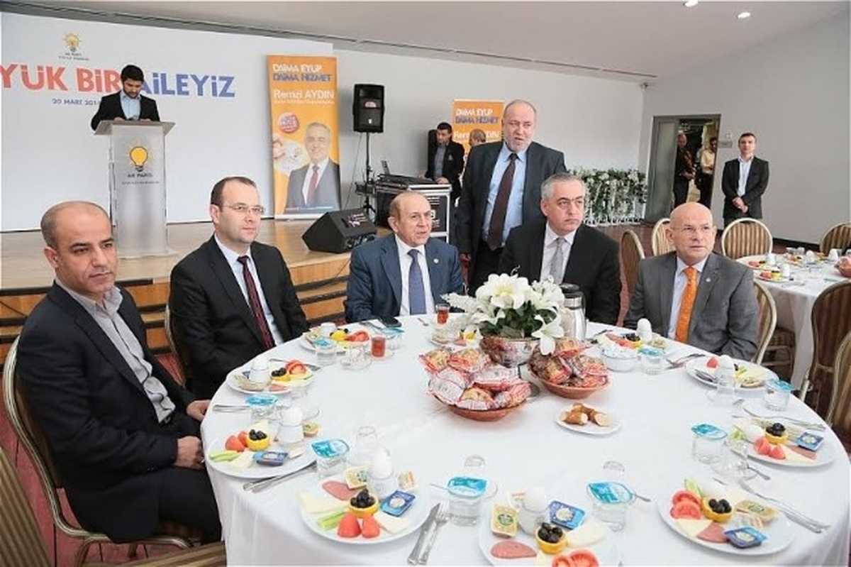 Ak Partili Aydın\'dan Eyüp\'e 2 Tane Hastane Müjdesi
