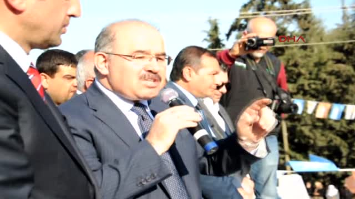 AK Partili Çelik : Halka Ne Anlatacaktı