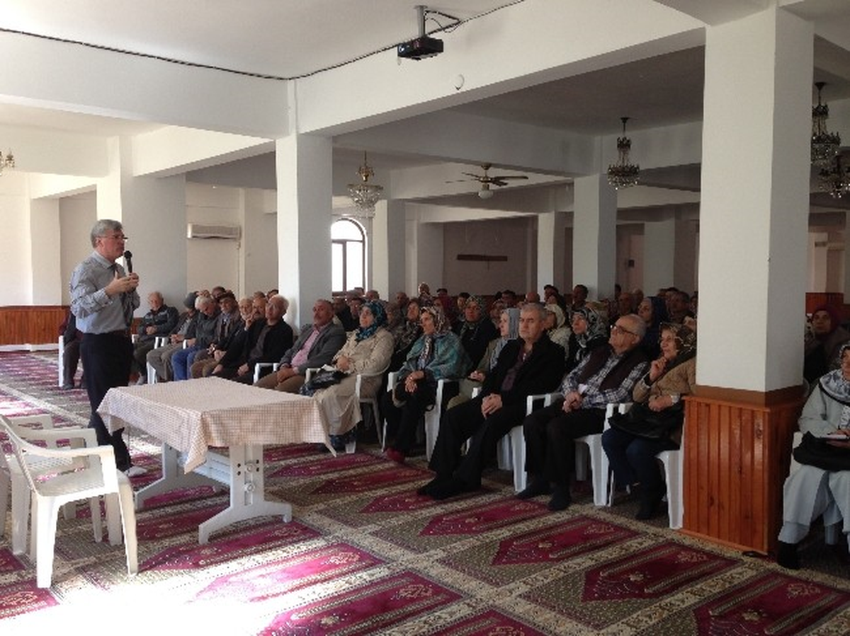 Antalya Müftülüğünden Umre Semineri