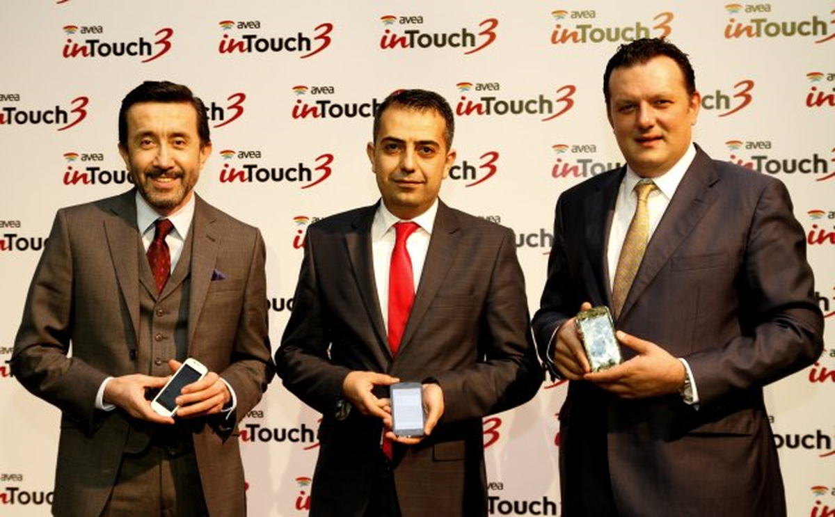 Avea, Her İhtiyaca Cevap Verecek Olan Akıllı Avea İntouch 3\'ü Tanıttı