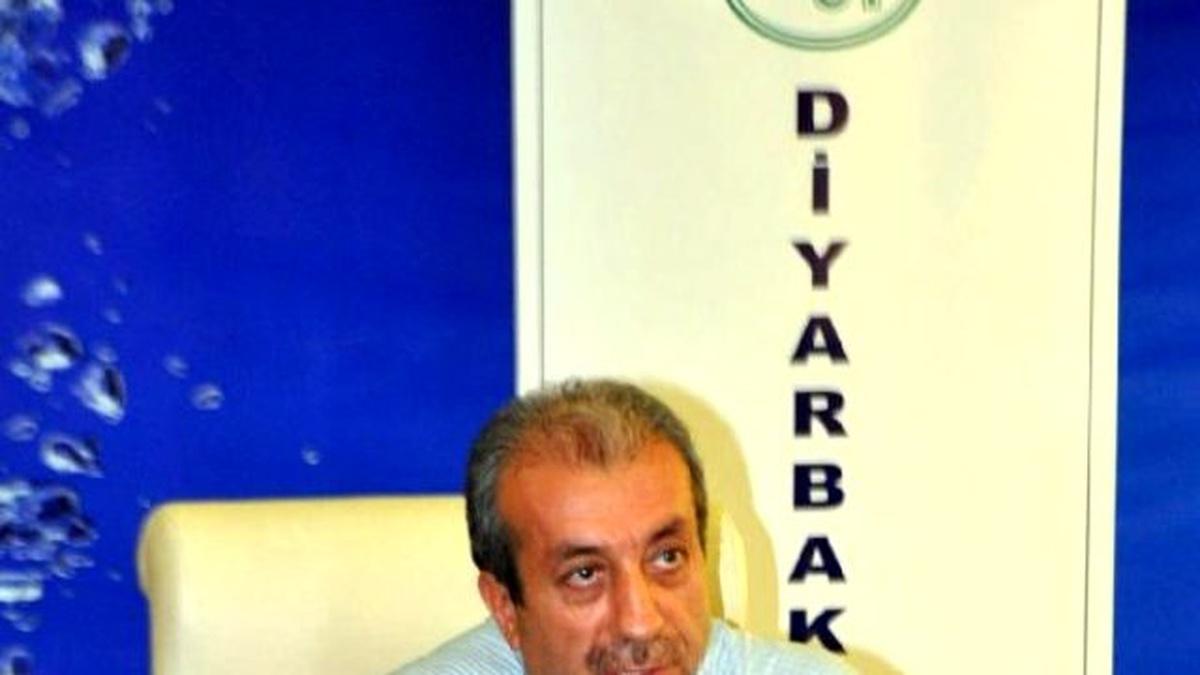 Gıda, Tarım ve Hayvancılık Bakanı Eker, Diyarbakır\'da