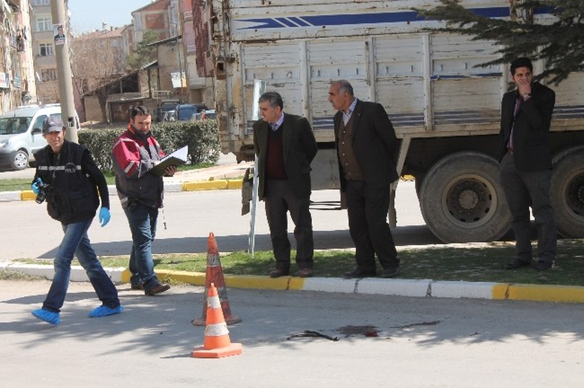 Beton Mikseri Yayayı Ezdi