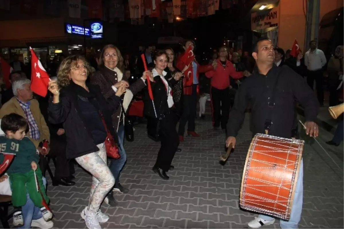 CHP\'li Akpınar: "Sandıkta Birleşelim, Karşıyaka\'dan Ders Verelim"