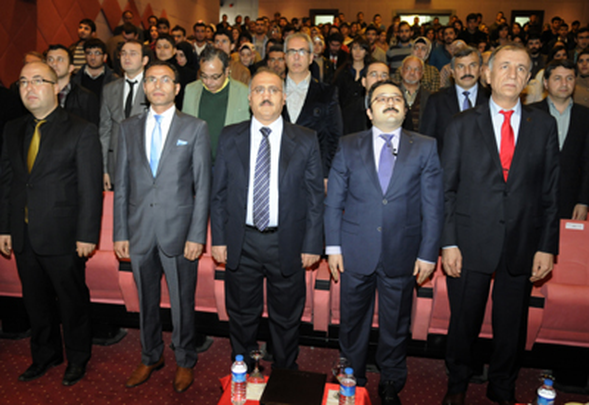 Dicle Üniversitesinde Çanakkale Ruhu Anıldı