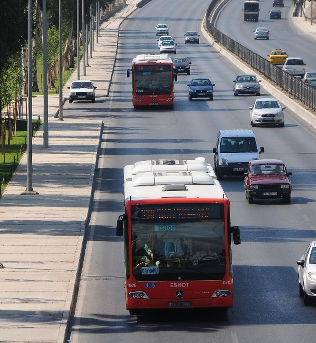 İzmir\'de Ulaşıma "Ygs" Düzenlemesi