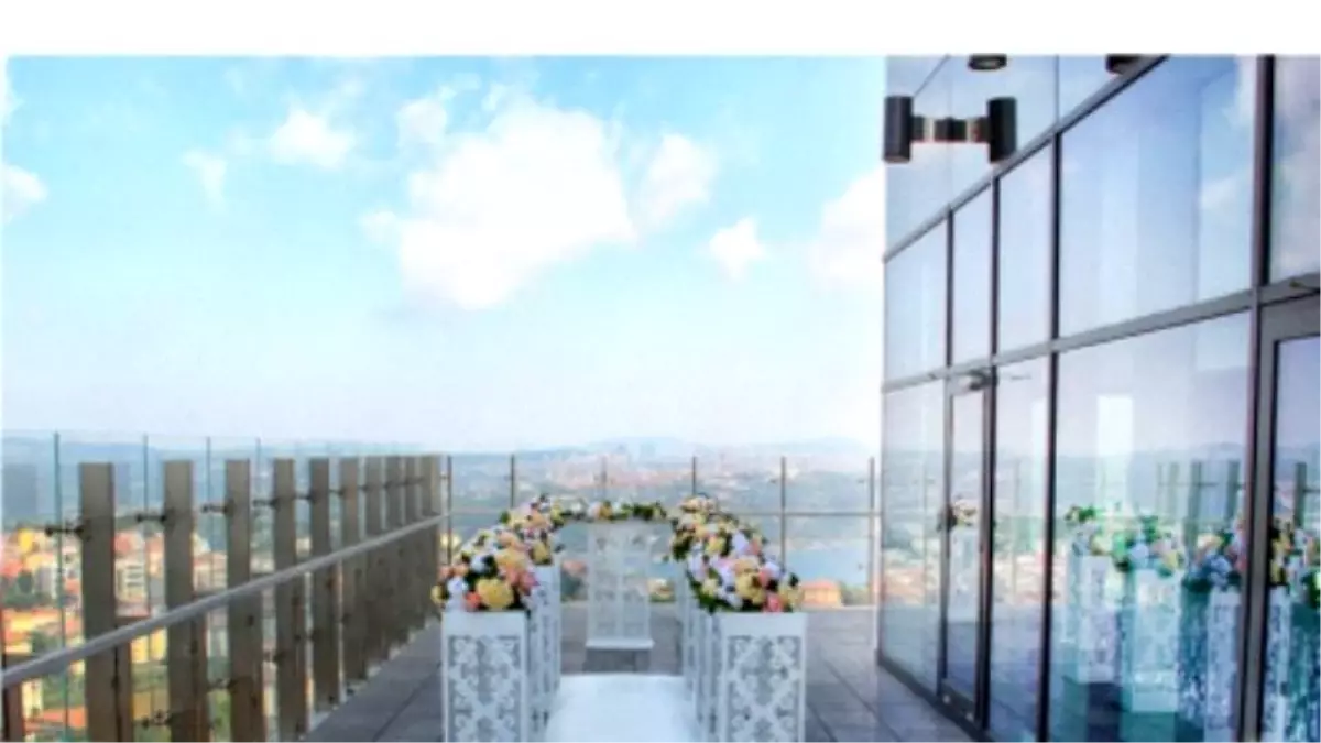 Le Méridien İstanbul Etiler\'de Boğaz Manzaralı Unutulmaz Düğünler