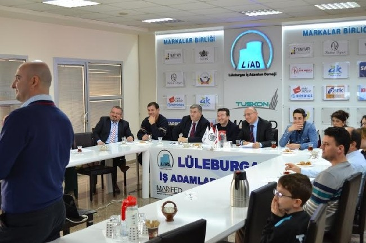 LİAD \'Renklerle İnsan Tanıma\' Eğitimi Verdi