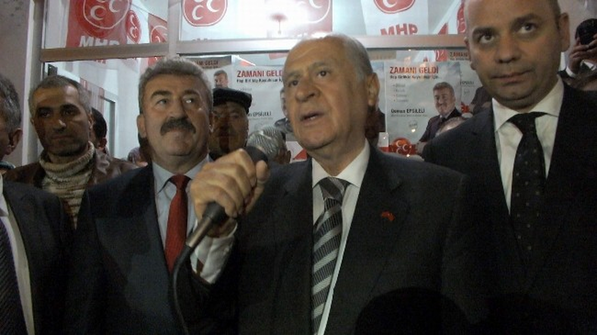 MHP Genel Başkanı Bahçeli Sivas\'ta