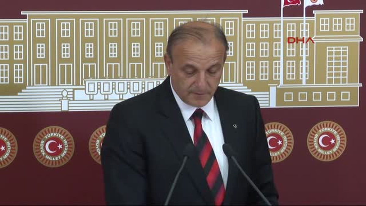 Oktay Vural, TBMM Başkanı Cemil Çiçek\'e Tepki Gösterdi