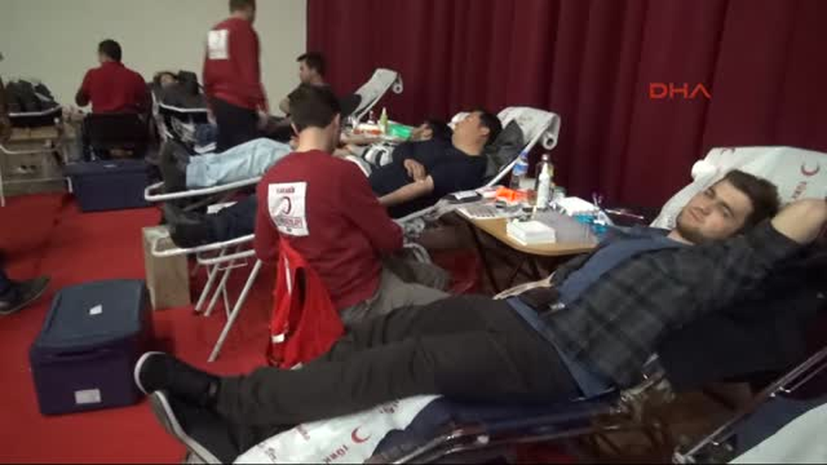 Zonguldak Bülent Ecevit Üniversitesi\'nde Bu Yıl 3\'üncüsü Düzenlenen Kızılay\'a Kan Bağışı Kampanyası...