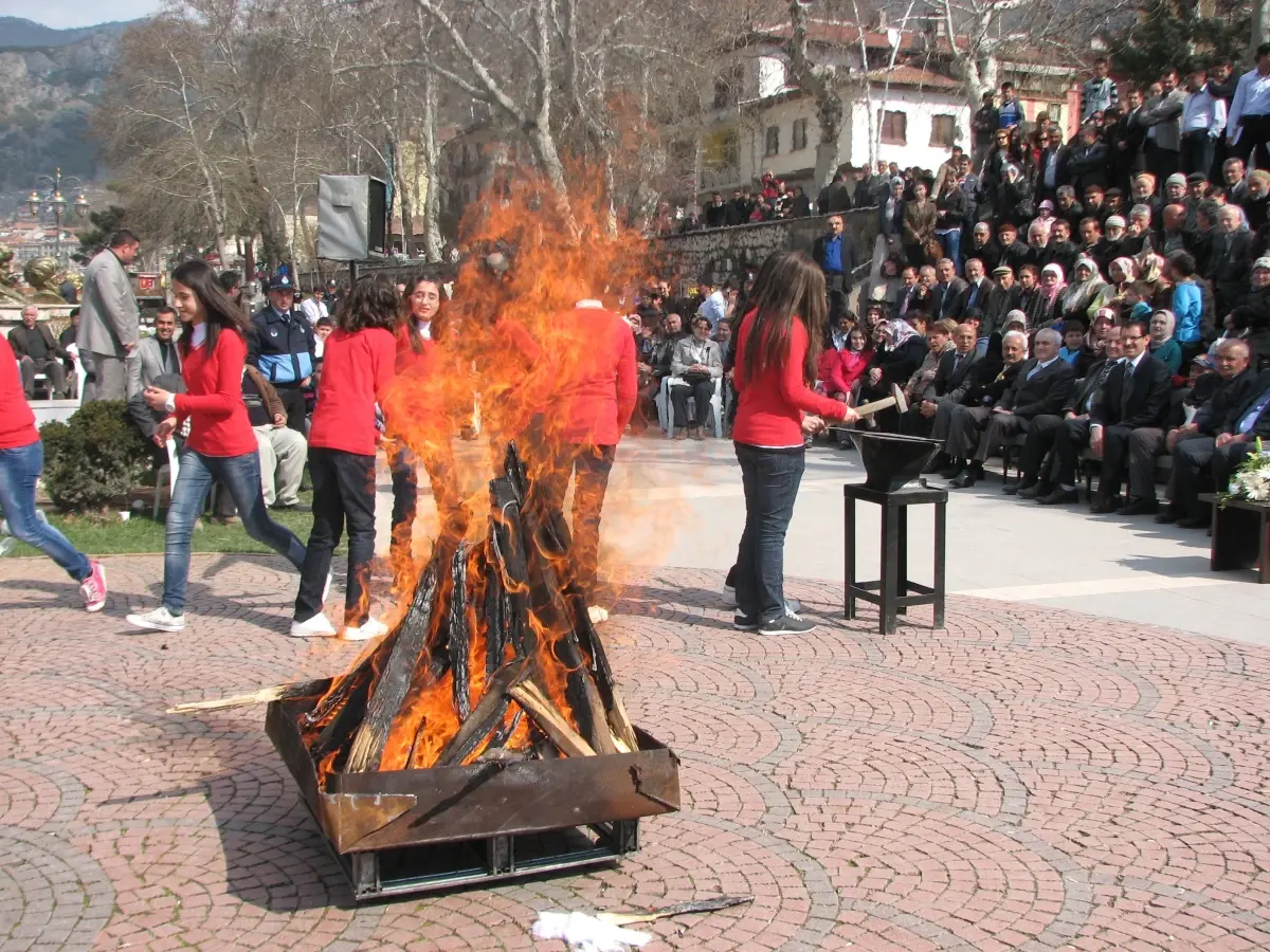 Amasya\'da Nevruz Kutlandı