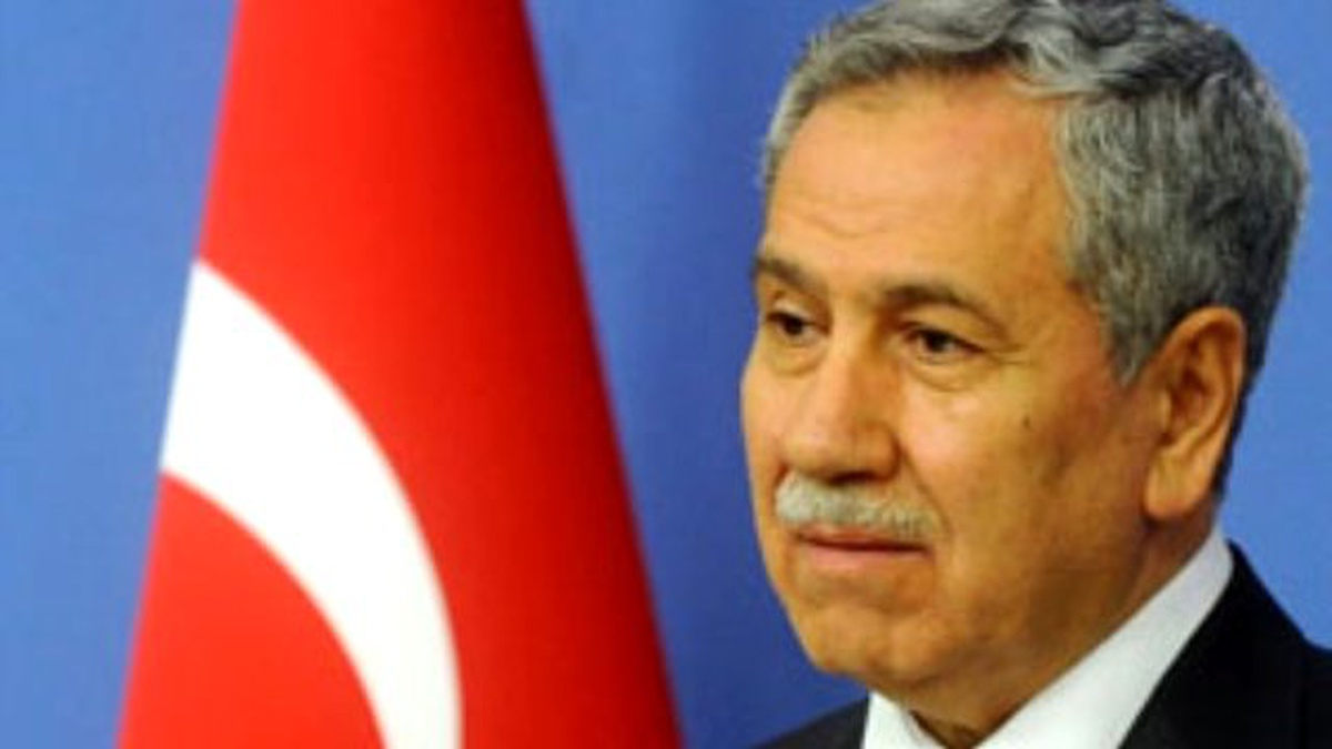 Başbakan Yardımcısı Arınç Manisa\'da