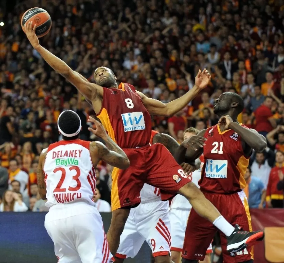 Galatasaray Liv Hospital- Bayern Münih: 76-69