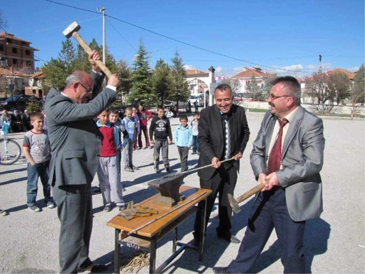 Hisarcık Atatürk İlkokulunda Nevruz Kutlaması
