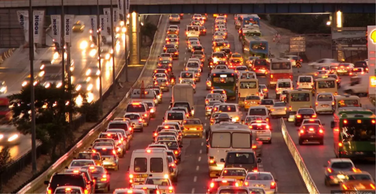 Kadıköy\'de Bazı Yollar Trafiğe Kapatılacak