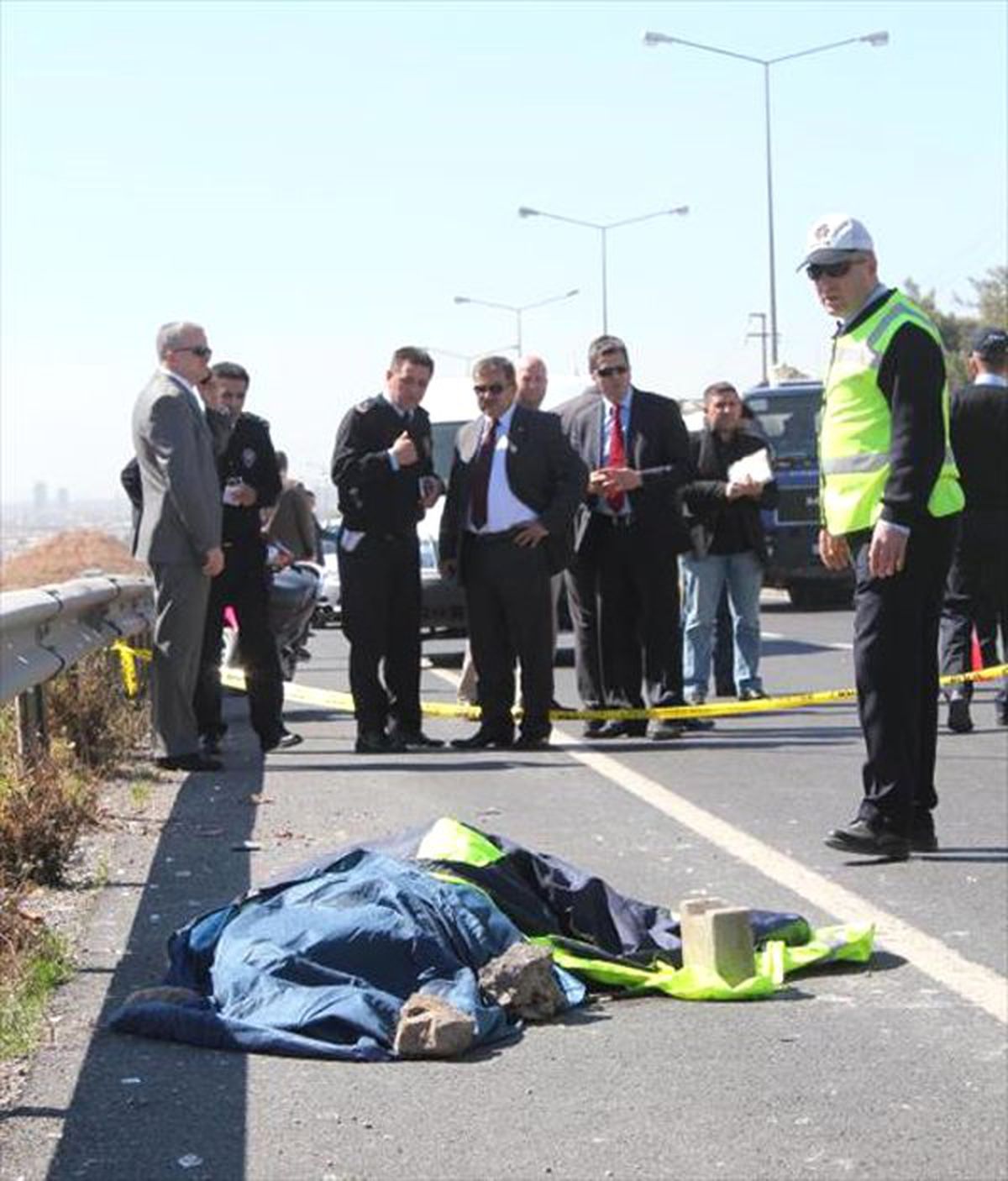 Trafik polisi görevi başında şehit oldu -