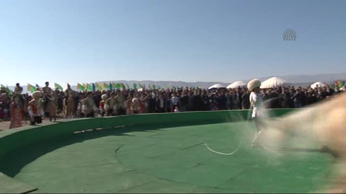 Türkmenistan\'da Nevruz coşkusu