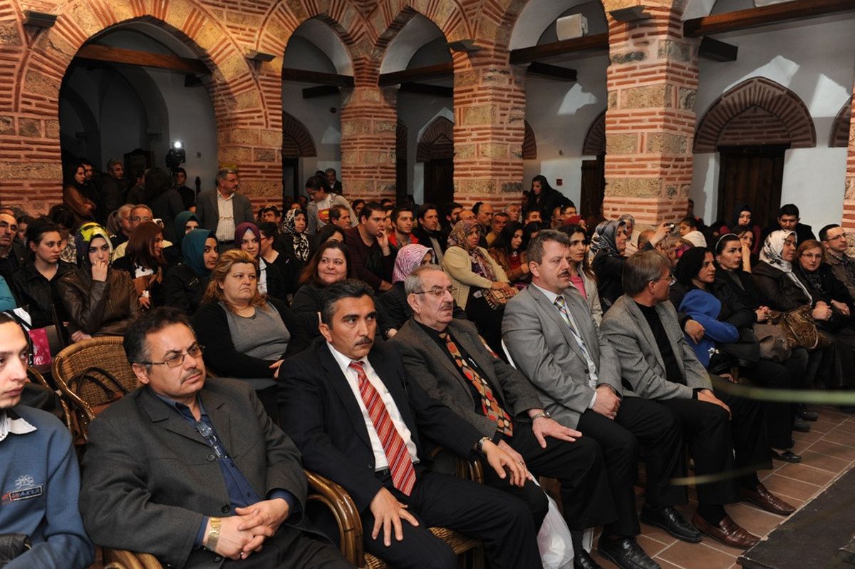 Aşık Veysel Türkülerle Anıldı