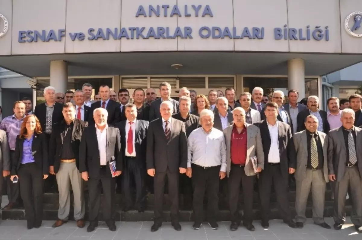 Başkan Akaydın, Esnaf ve Sanatkarla Bir Araya Geldi