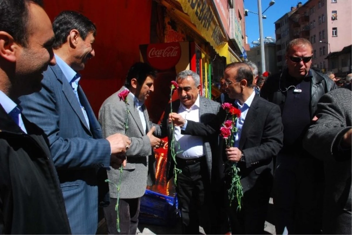 Bitlis\'te AK Parti\'den Sevgi ve Barış Yürüyüşü
