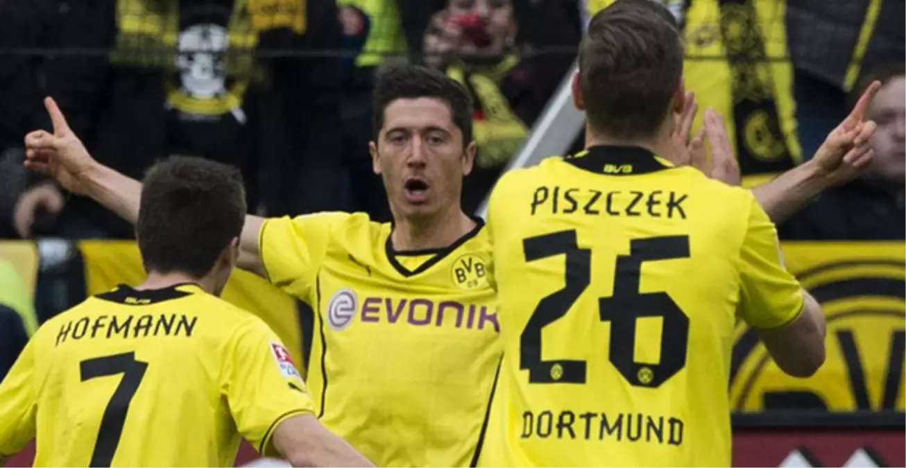 Borussia Dortmund, Hannover\'i 3-0 Yendi