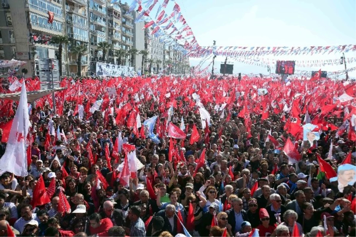 CHP Genel Başkanı Kılıçdaroğlu, Partisinin İzmir Mitinginde Konuştu