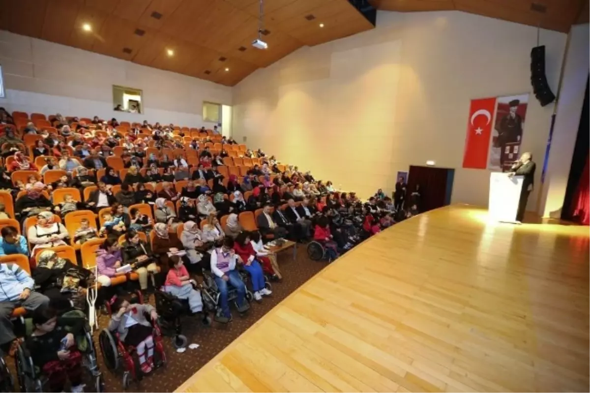 Engelli Öğrencilere Tablet Bilgisayar