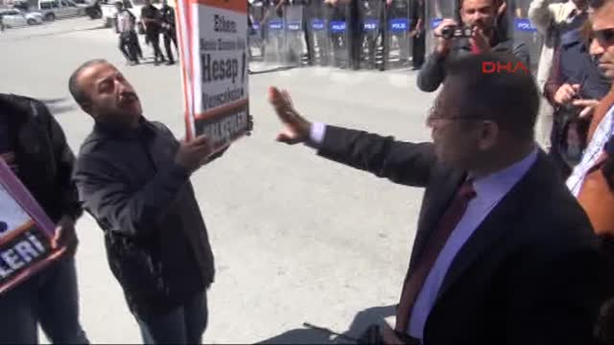 Hatay\'da Başbakan\'ı Protesto Etmek İsteyen 4 Kişi Gözaltına Alındı