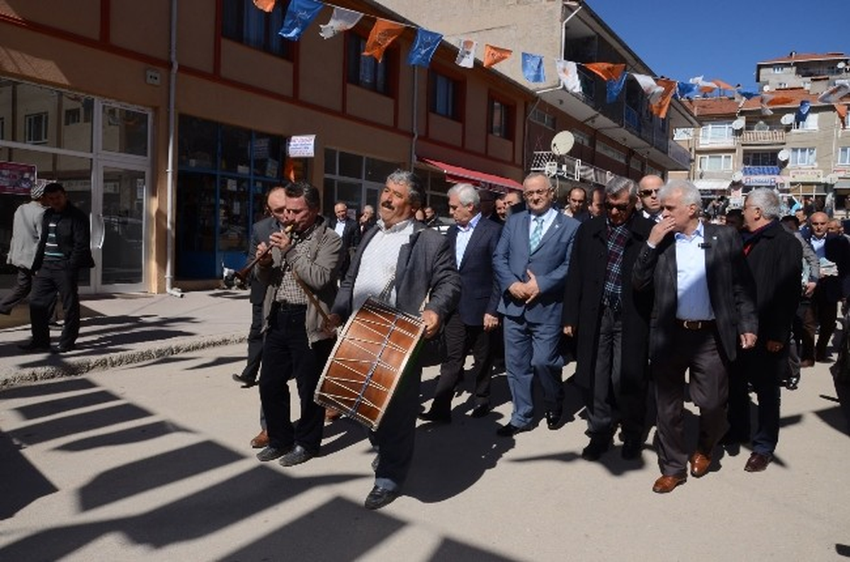 Keles Kirazı Kilo ile Değil Tane ile Satılacak"
