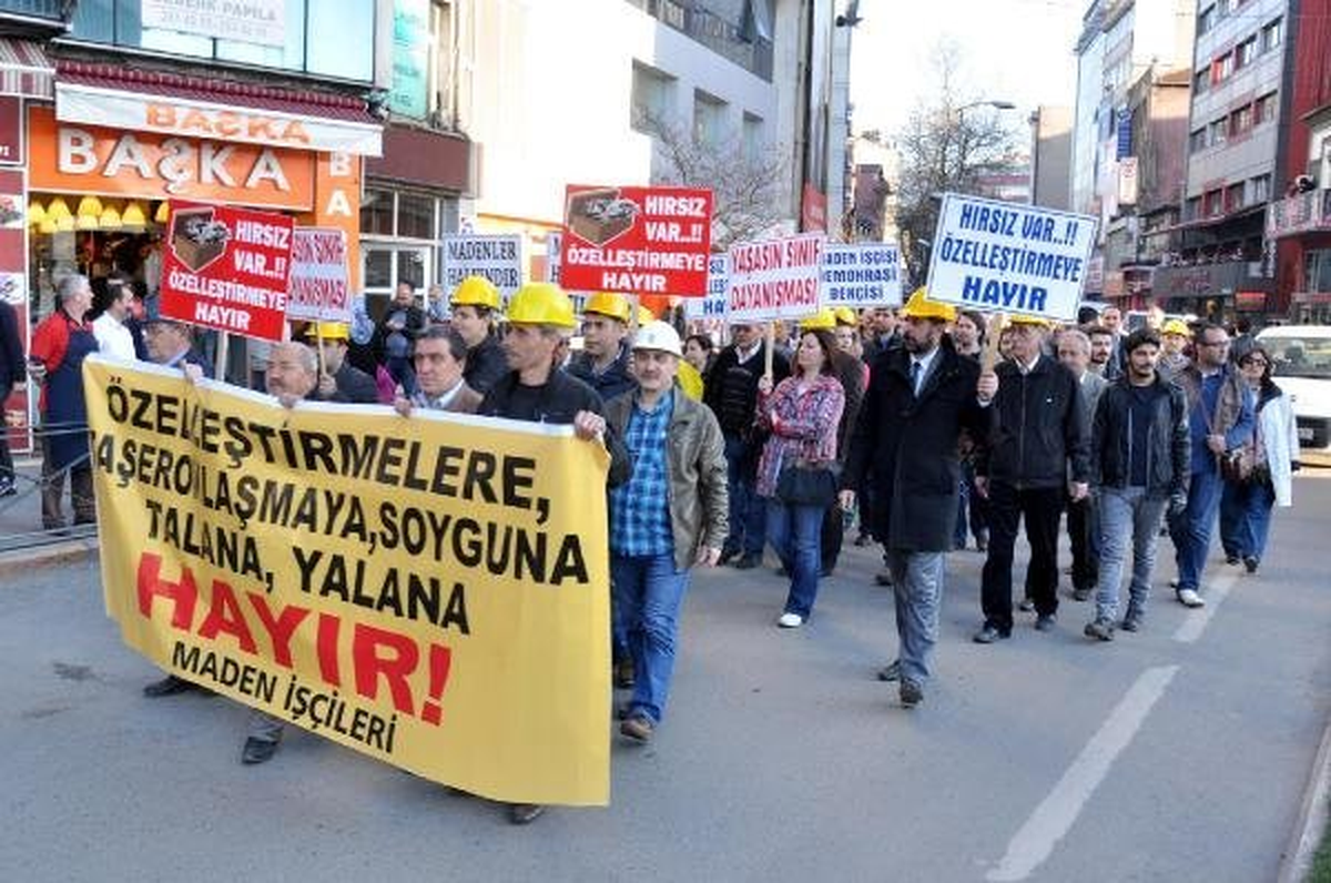 Madenciler İşçi Açıkları ve Taşeronlaşmaya Karşı Yürüdü