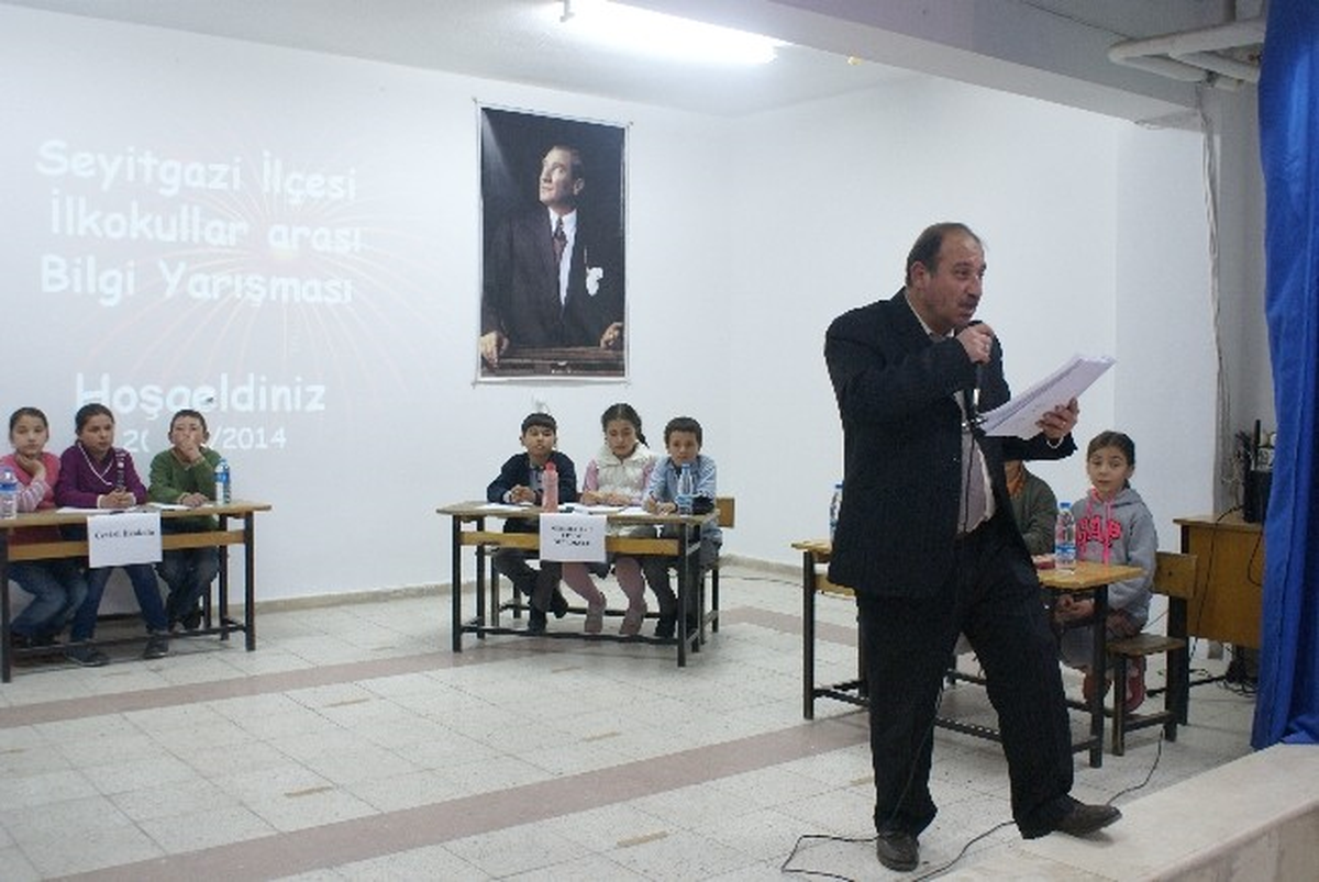 Seyitgazi\'de Bilgi ve Kültür Yarışması Düzenlendi