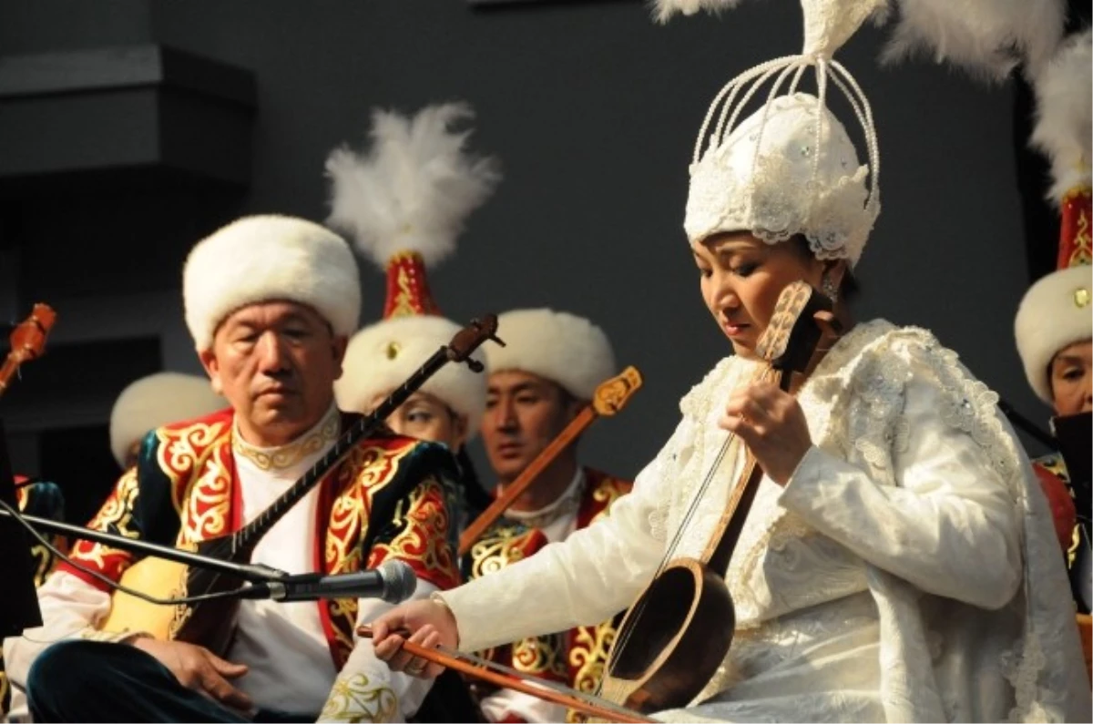 Türk-Kazak Dostluğu Konserle Taçlandı