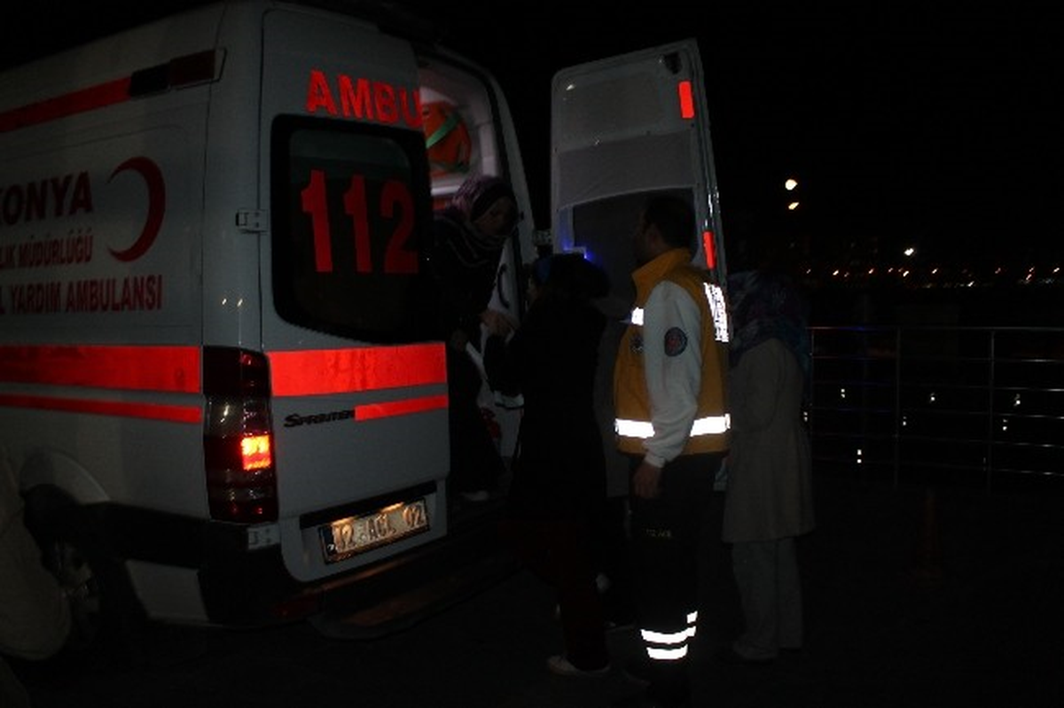 Yurttaki Yemekten Zehirlenen 30 Kız Hastaneye Kaldırıldı