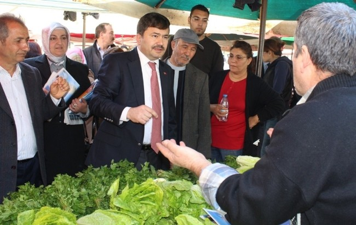 AK Parti Çiğli Belediye Başkan Adayı Adnan Yılmaz Açıklaması