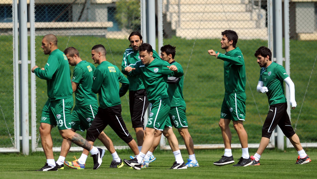 Bursaspor, Galatasaray Maçı Hazırlıklarına Başladı