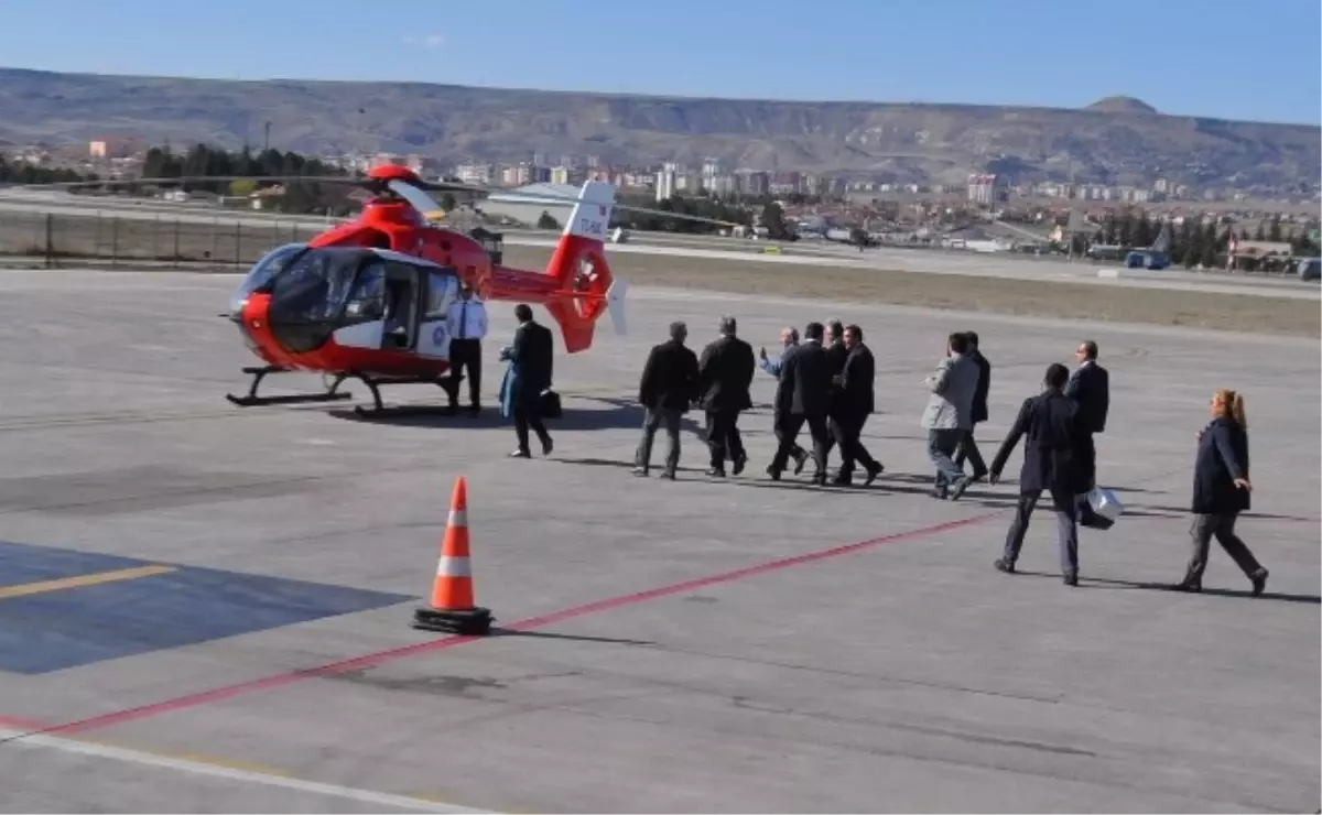 CHP Genel Başkanı Kemal Kılıçdar0ğlu Kayseri\'den Ayrıldı