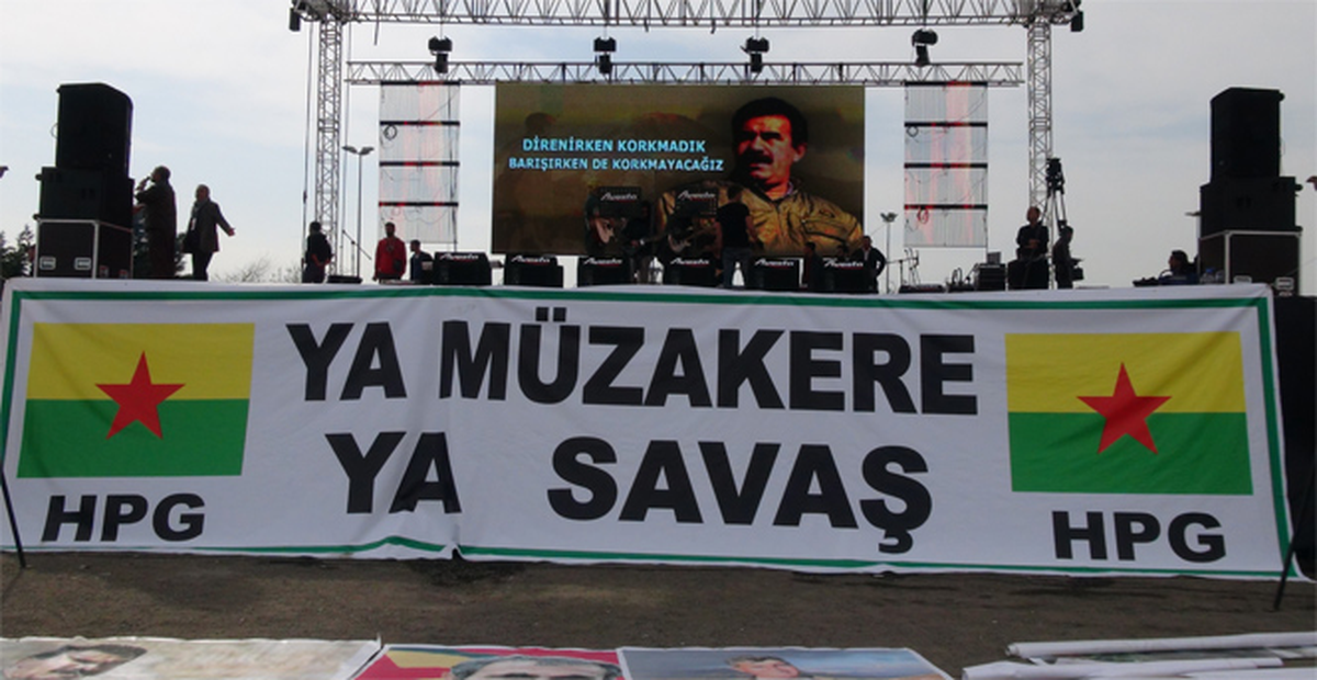 Kazlıçeşme'de Nevruz Kutlamalarına Damga Vuran Pankart