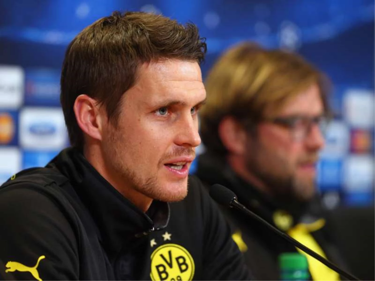 Kehl, Dortmund ile Sözleşme Yeniledi