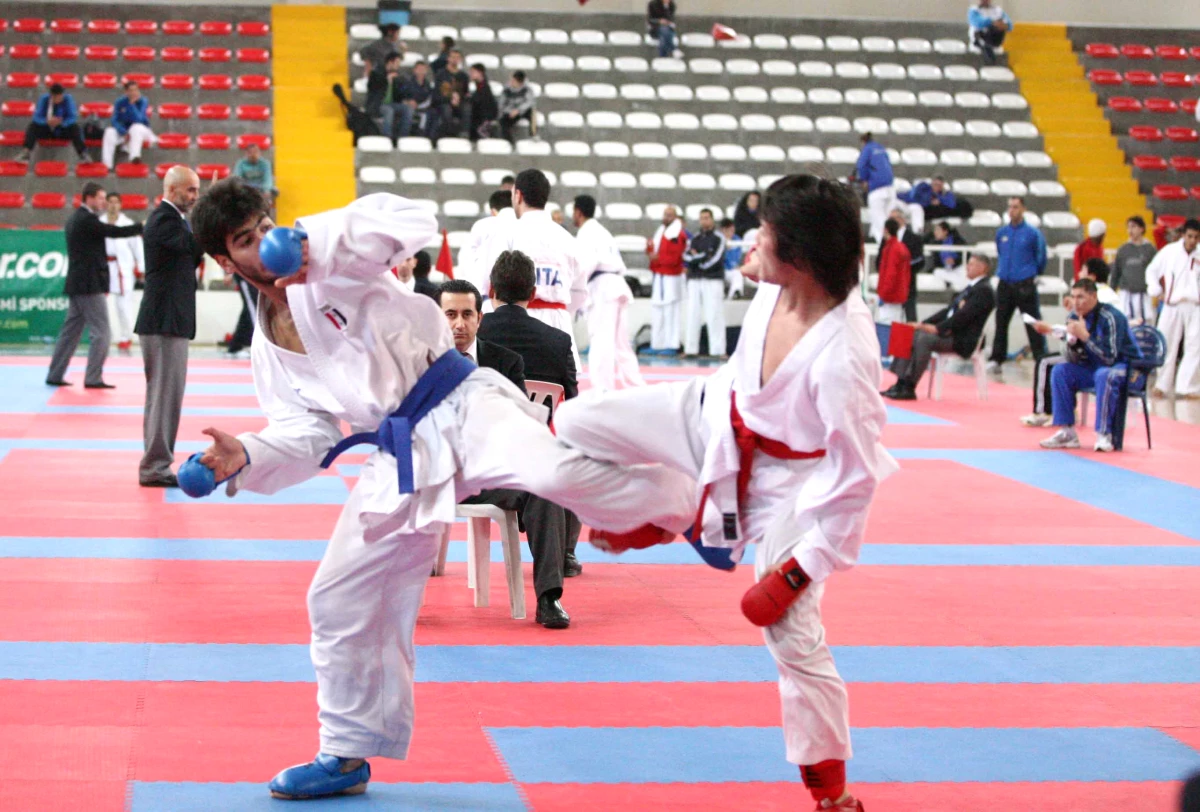 27. Uluslararası Boğaziçi Açık Karate Turnuvası İstanbul\'da Yapılacak