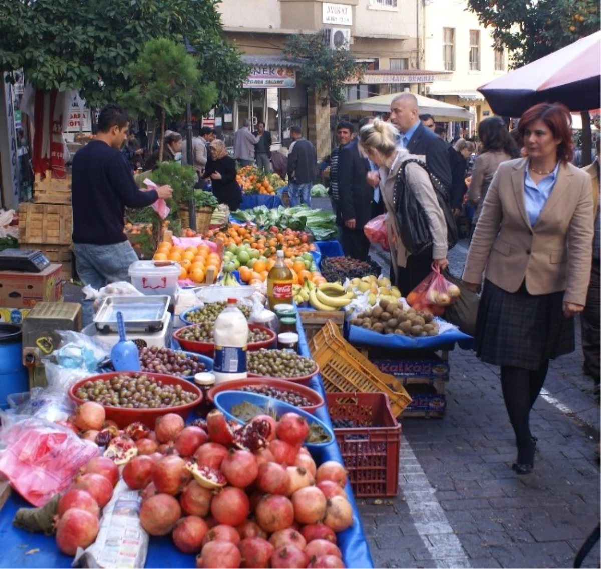 Aydın Belediyesi\'nden Salı Pazarı Açıklaması