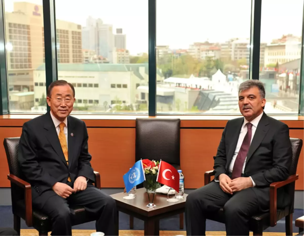 Cumhurbaşkanı Gül, BM Genel Sekreteri Ban Ki Moon ile Görüştü