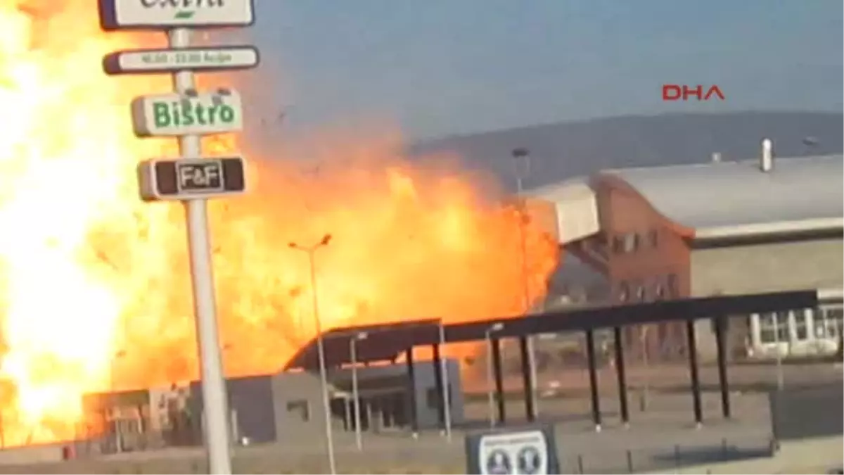 Bolu\'da Doğalgaz İstasyonu Bomba Gibi Patladı