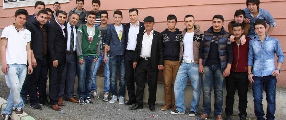 Esgin Göçmen Konutlarına Tema Parkı ve Kapalı Pazar Yeri Sözü Verdi