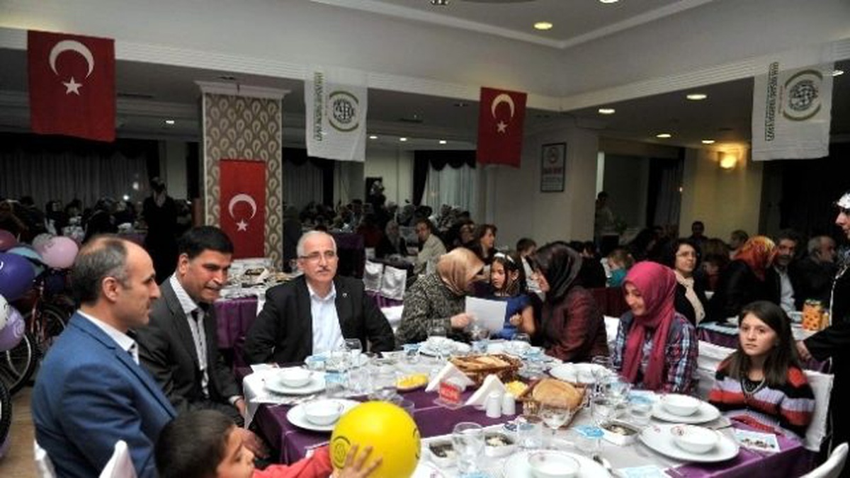 Eskişehir Valisi Tuna: Yetim Çocukları Gözetin