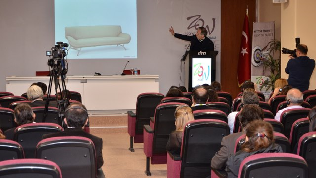 "FERRARİ Ve Tıffany\'nin Ödüllü Tasarımcısına ZOW\'da Yoğun İlgi