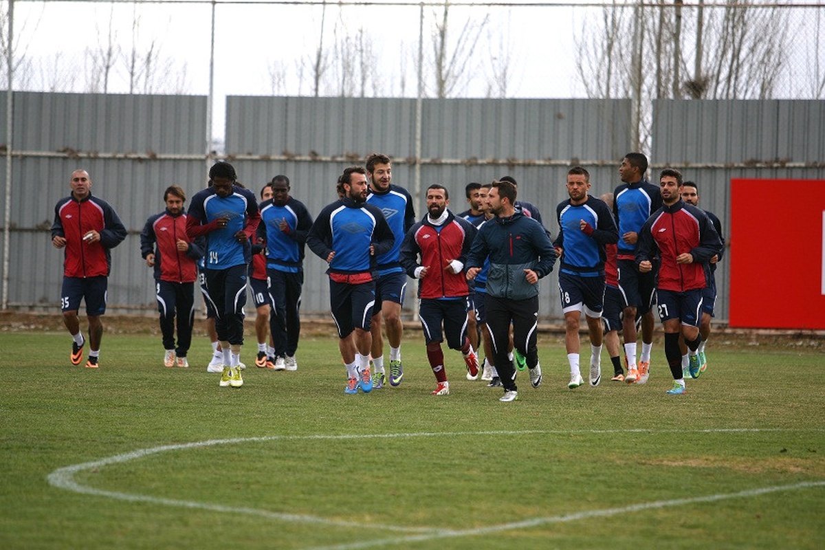 Kasımpaşa\'da Kayseri Erciyesspor Maçı Hazırlıkları Başladı