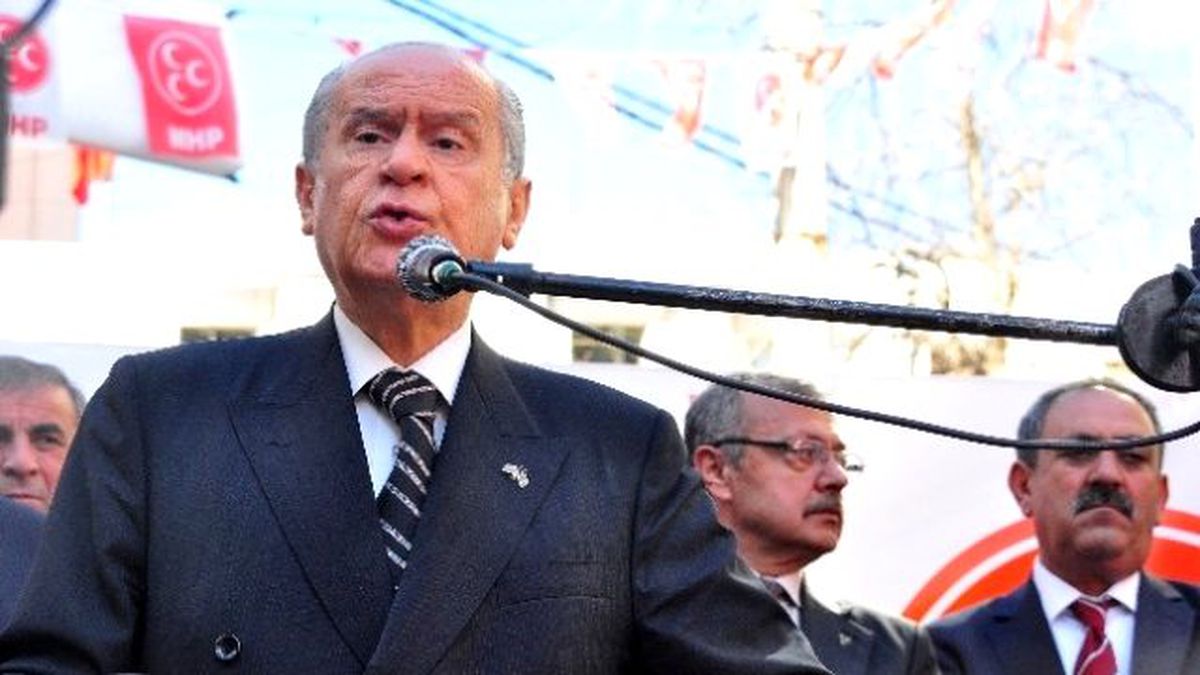 Bahçeli : Senin İktidarın da Komplodur