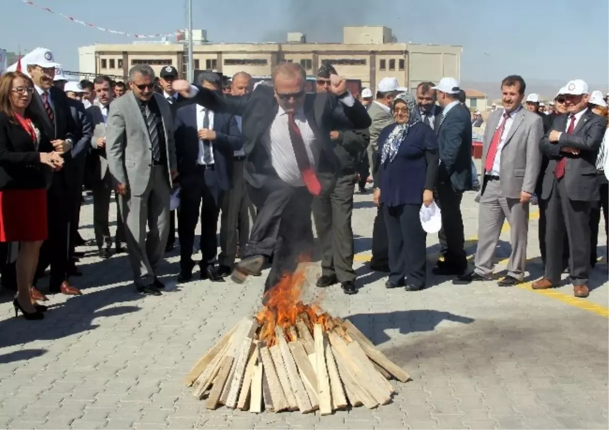 Nevşehir\'de \'Türk Dünyasında Nevruz ve Türkiye Kırgızistan Kardeşlik Günleri\'